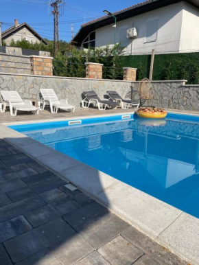 Vila Belilo, Sremski Karlovci